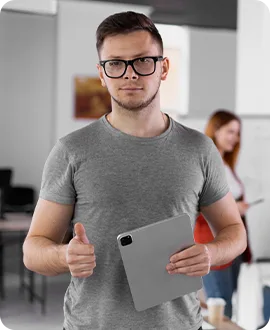 精选九游app内容，九游与你一同发现更多精彩。Professionals Team - 九游